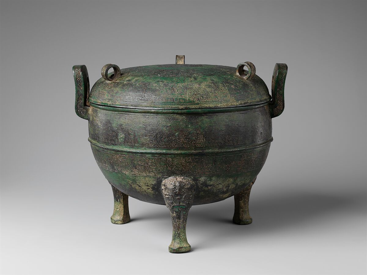Ritual tripod cauldron with cover (Ding), Bronze, China