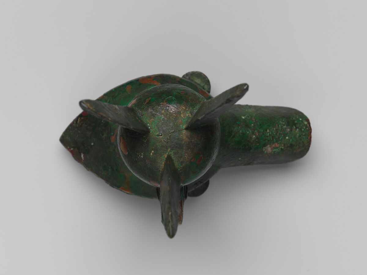 Wine warmer (jue) in ancient style, Bronze with artificial patina, China