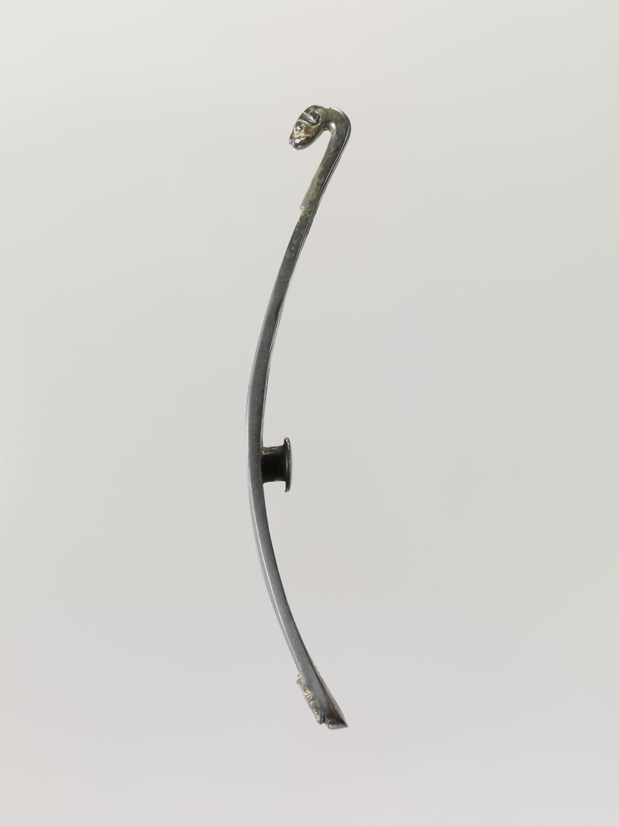 Belt Hook, Cast silver, China