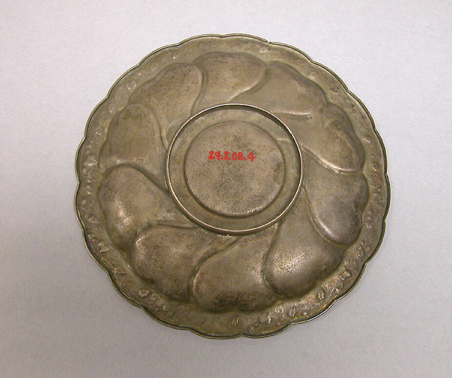 Saucer with Floral Scrolls, Silver with chased and repoussé decoration, China