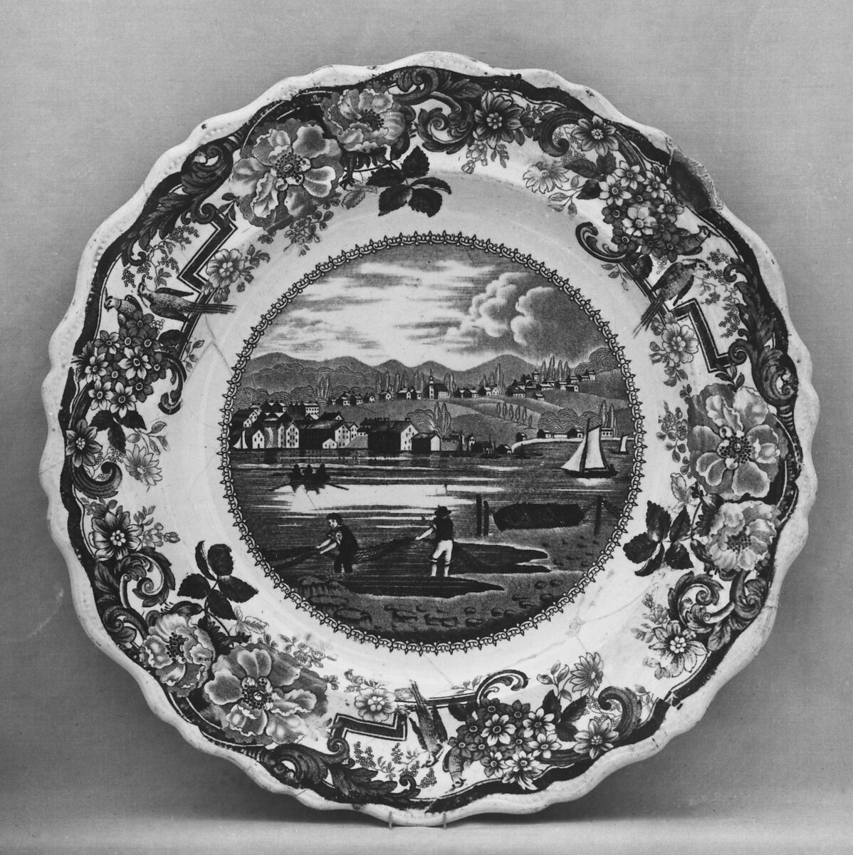 Plate, James and Ralph Clews (British, Cobridge, Stoke-on-Trent, active ca. 1818–36), Earthenware, transfer-printed, British (American market) 