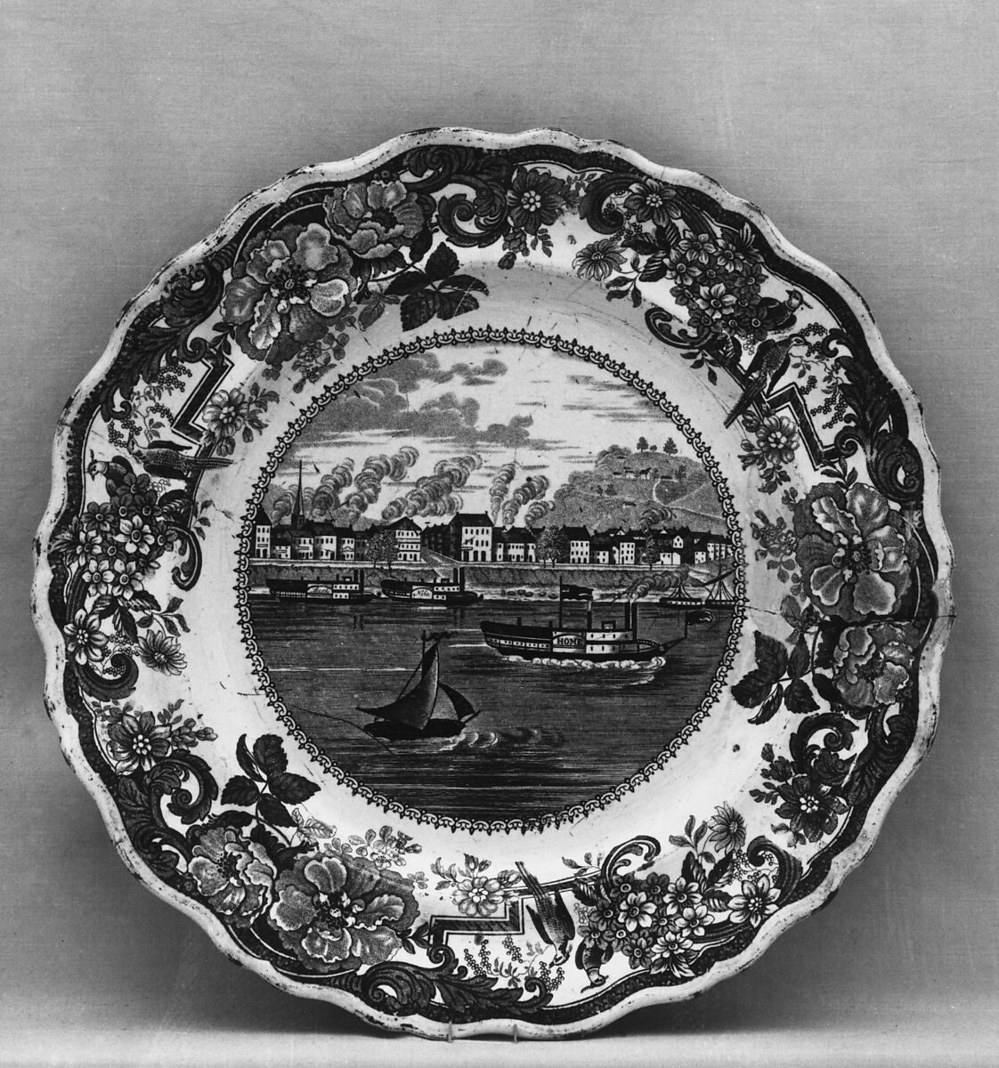 Plate, James and Ralph Clews (British, Cobridge, Stoke-on-Trent, active ca. 1818–36), Earthenware, transfer-printed, British (American market) 