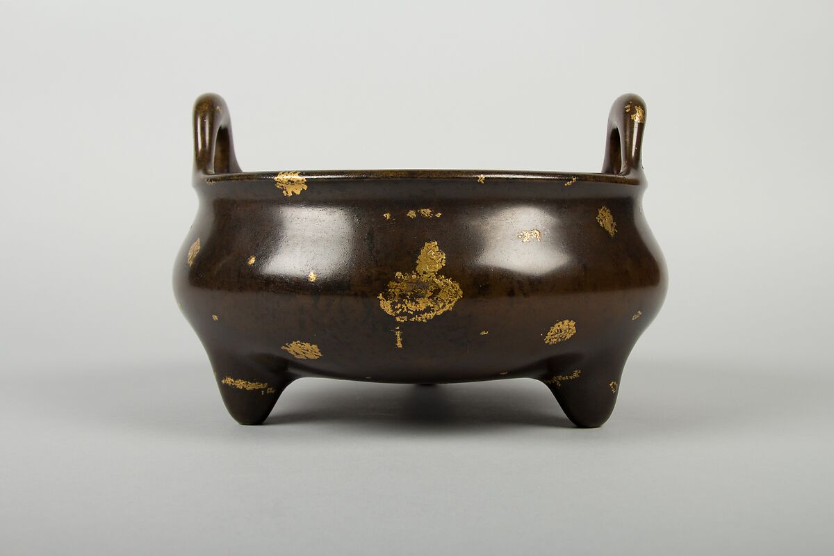 Incense Burner, Bronze, inlaid gold, wood, China 