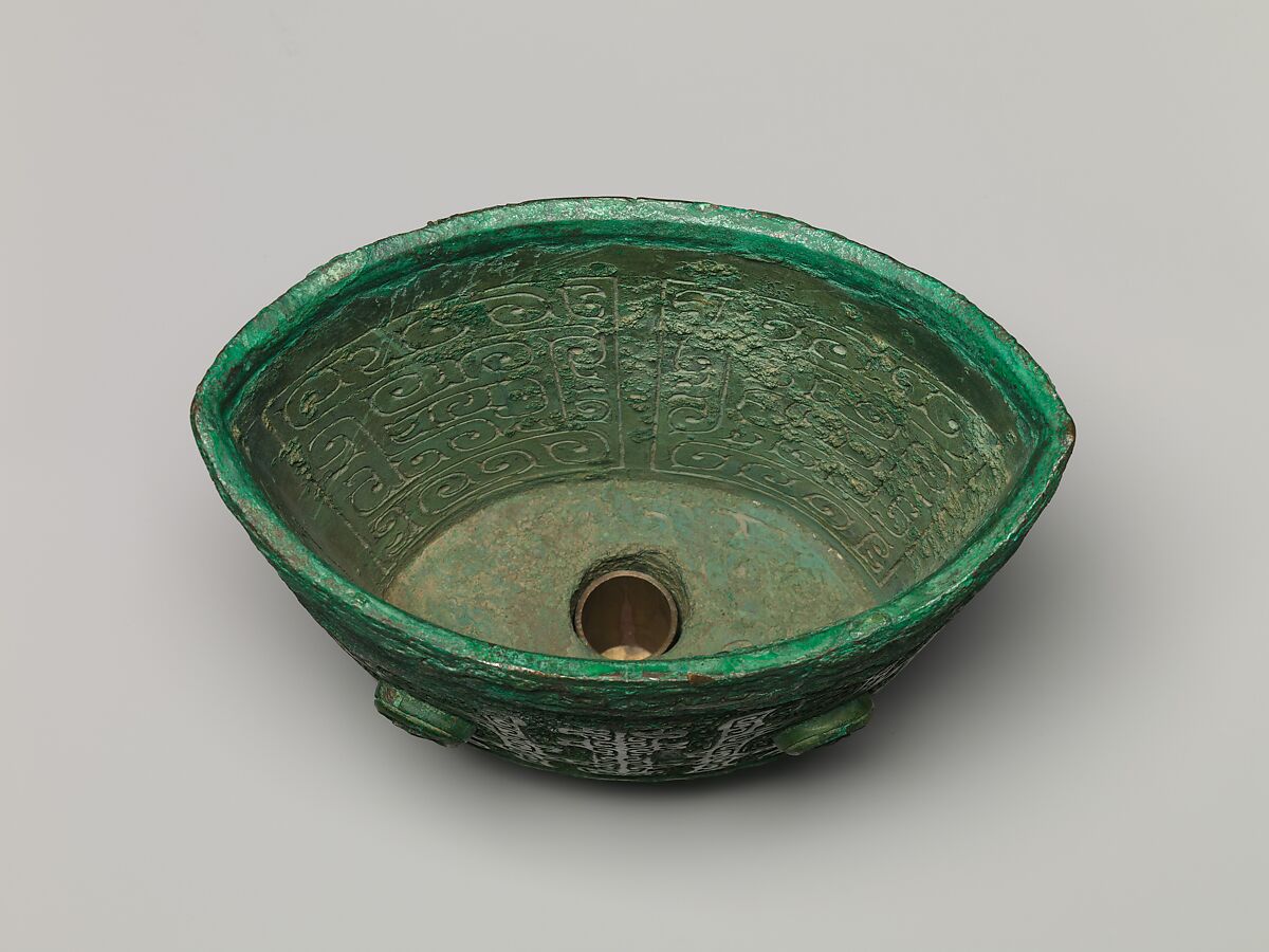 Upright bell (nao), Bronze, China