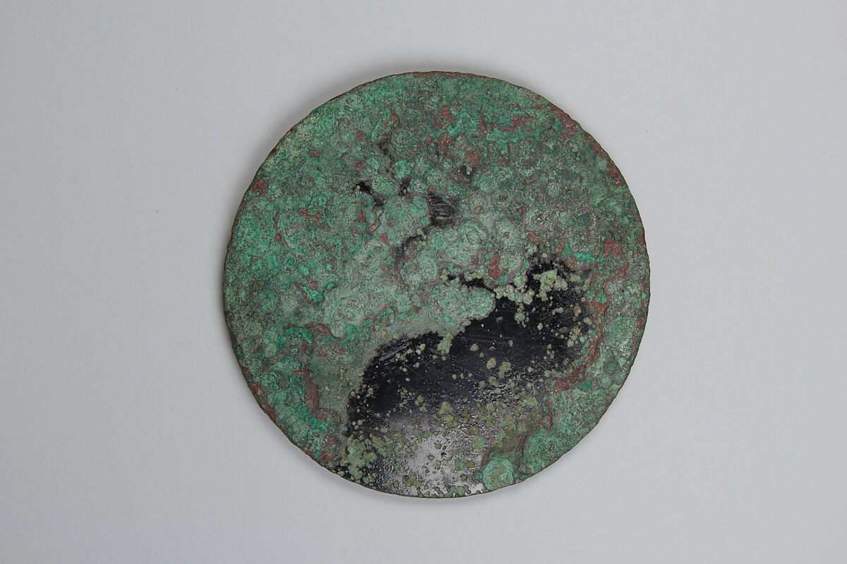 Mirror with mythical creatures, Bronze, China