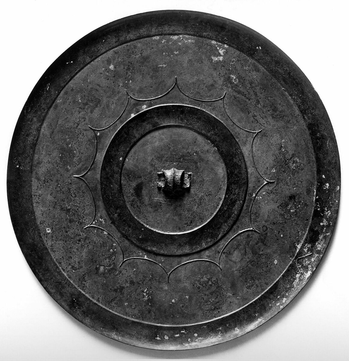 Mirror with twelve-point design, Bronze, China