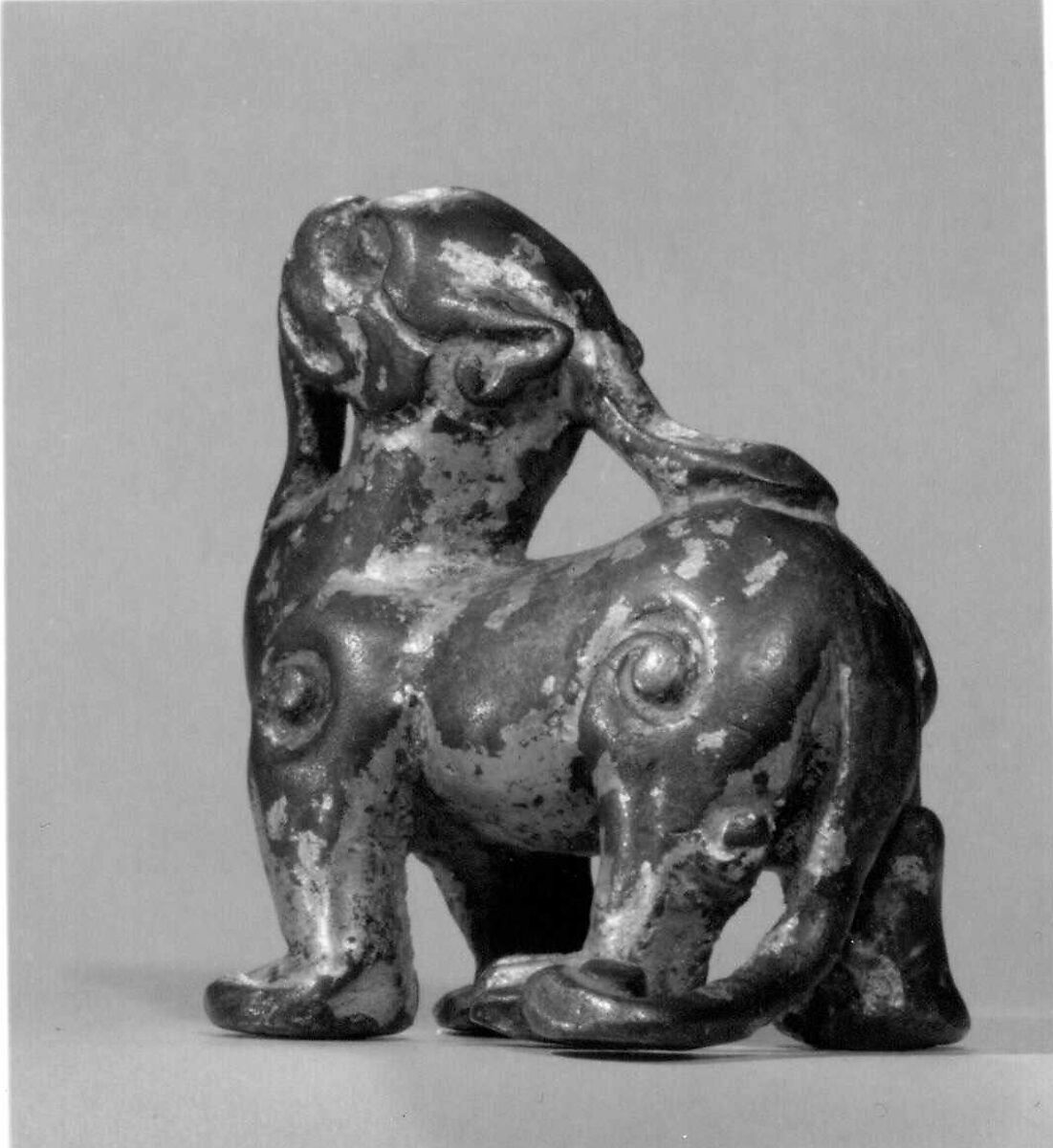 Chimera (Bixie), Gilt bronze, China