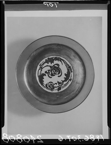 Plate, Anna B. Leonard, Porcelain, overglaze luster decoration, American