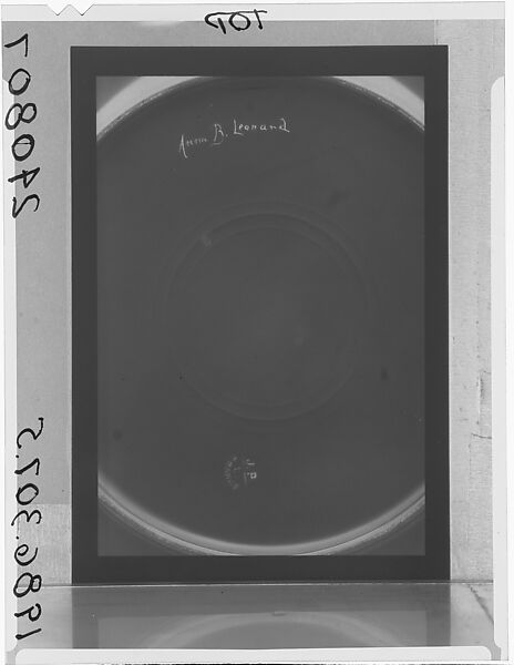 Plate, Anna B. Leonard, Porcelain, overglaze luster decoration, American