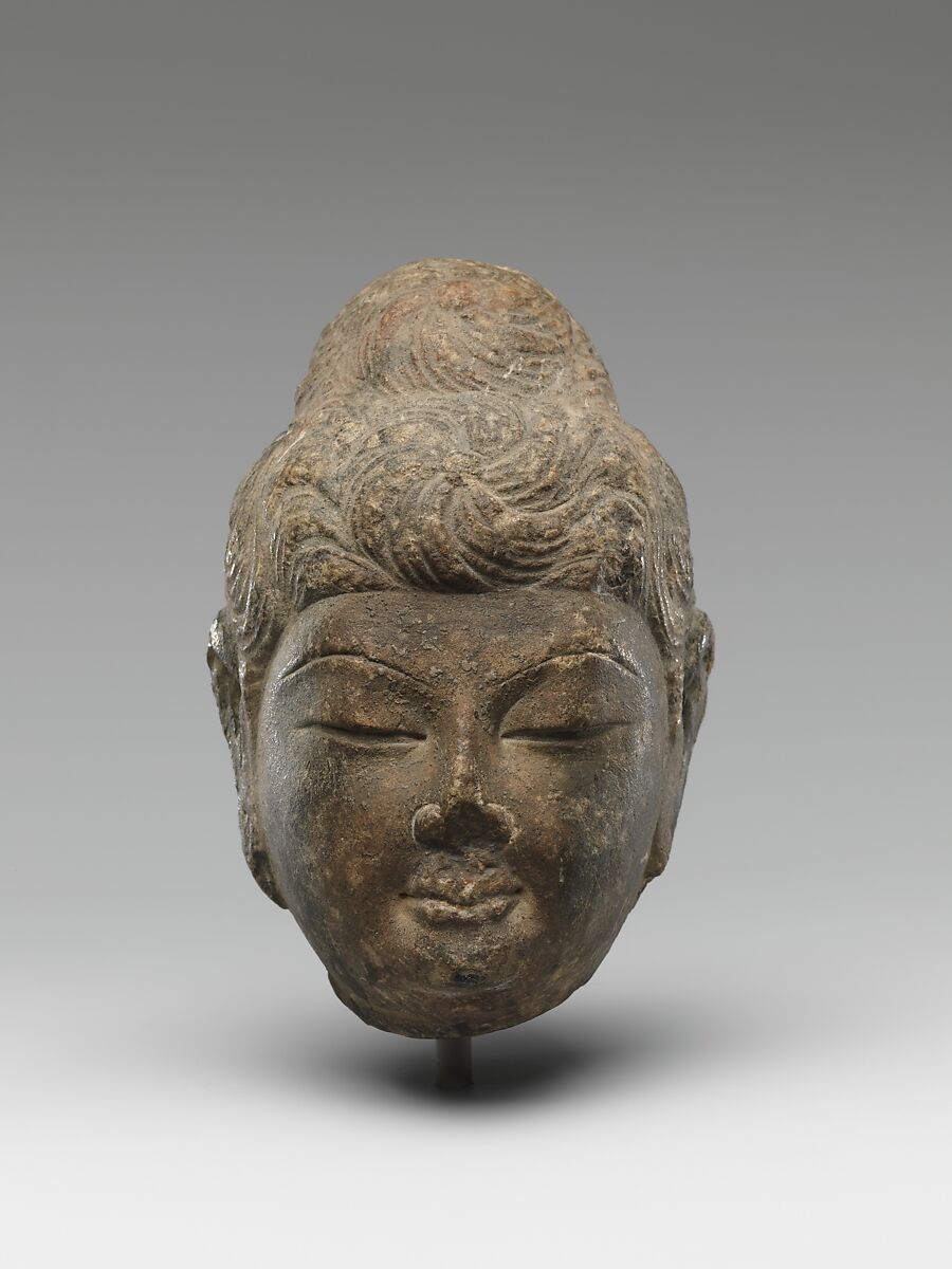 Head of Buddha, Limestone with traces of pigment, China 