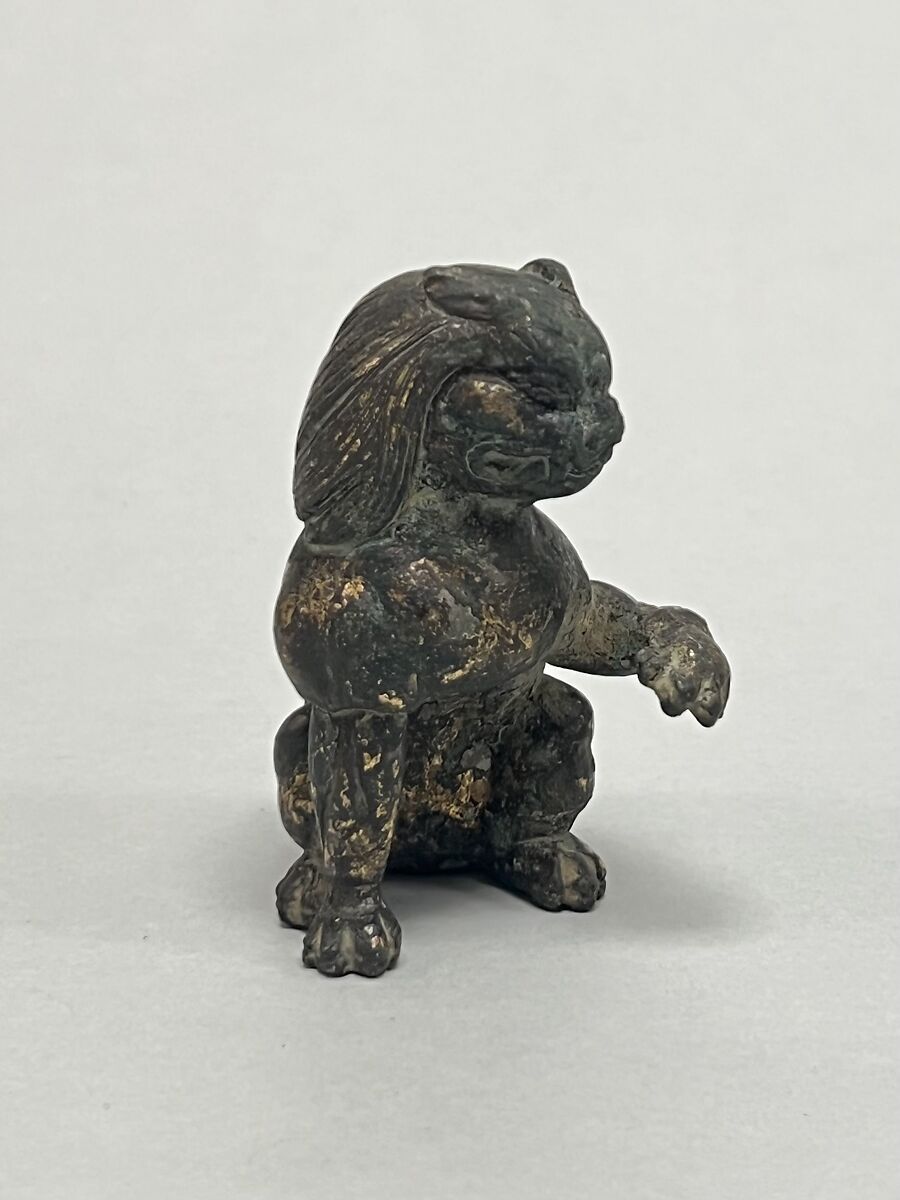 Lion, Gilt bronze, China