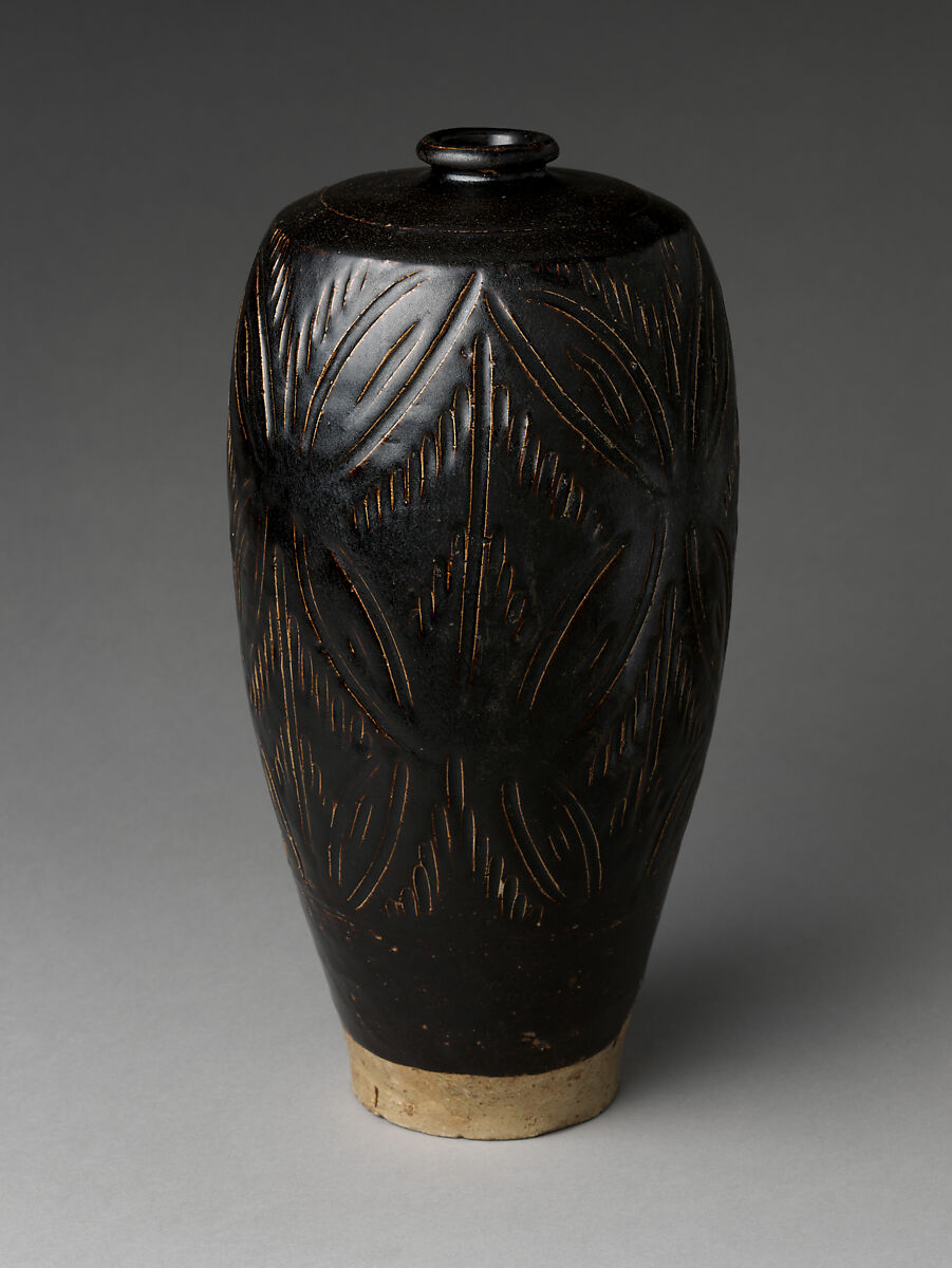 Vase with abstract decoration, Stoneware with carved and incised design under celadon glaze (Cizhou ware), China 