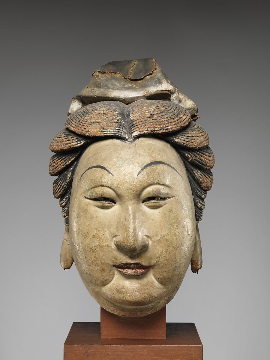 Head of Attendant, Unfired clay with pigment, China 