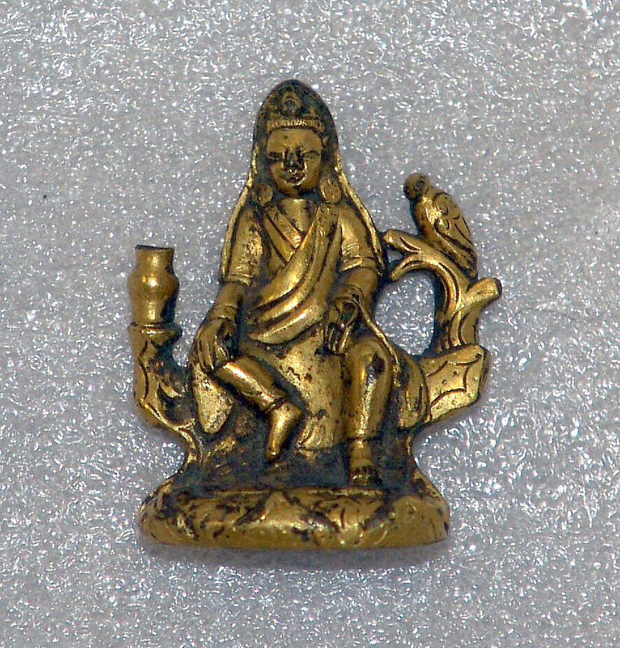 Statuette of Guanyin, Gilt bronze, China 