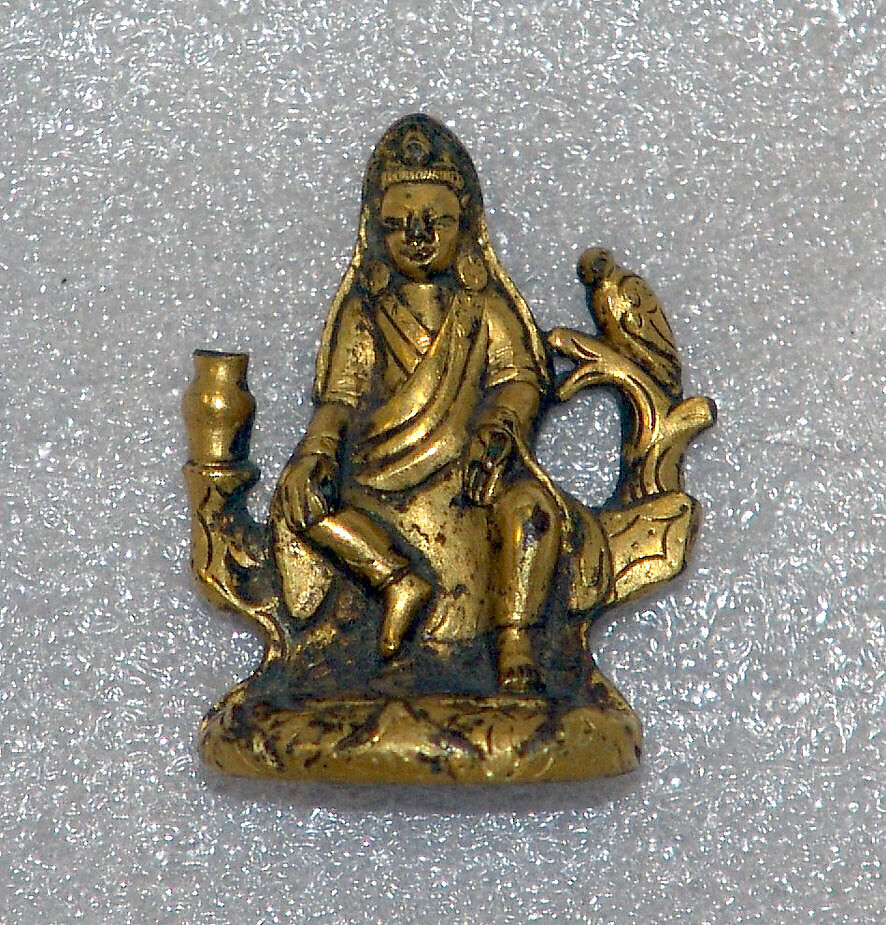 Statuette of Guanyin, Gilt bronze, China