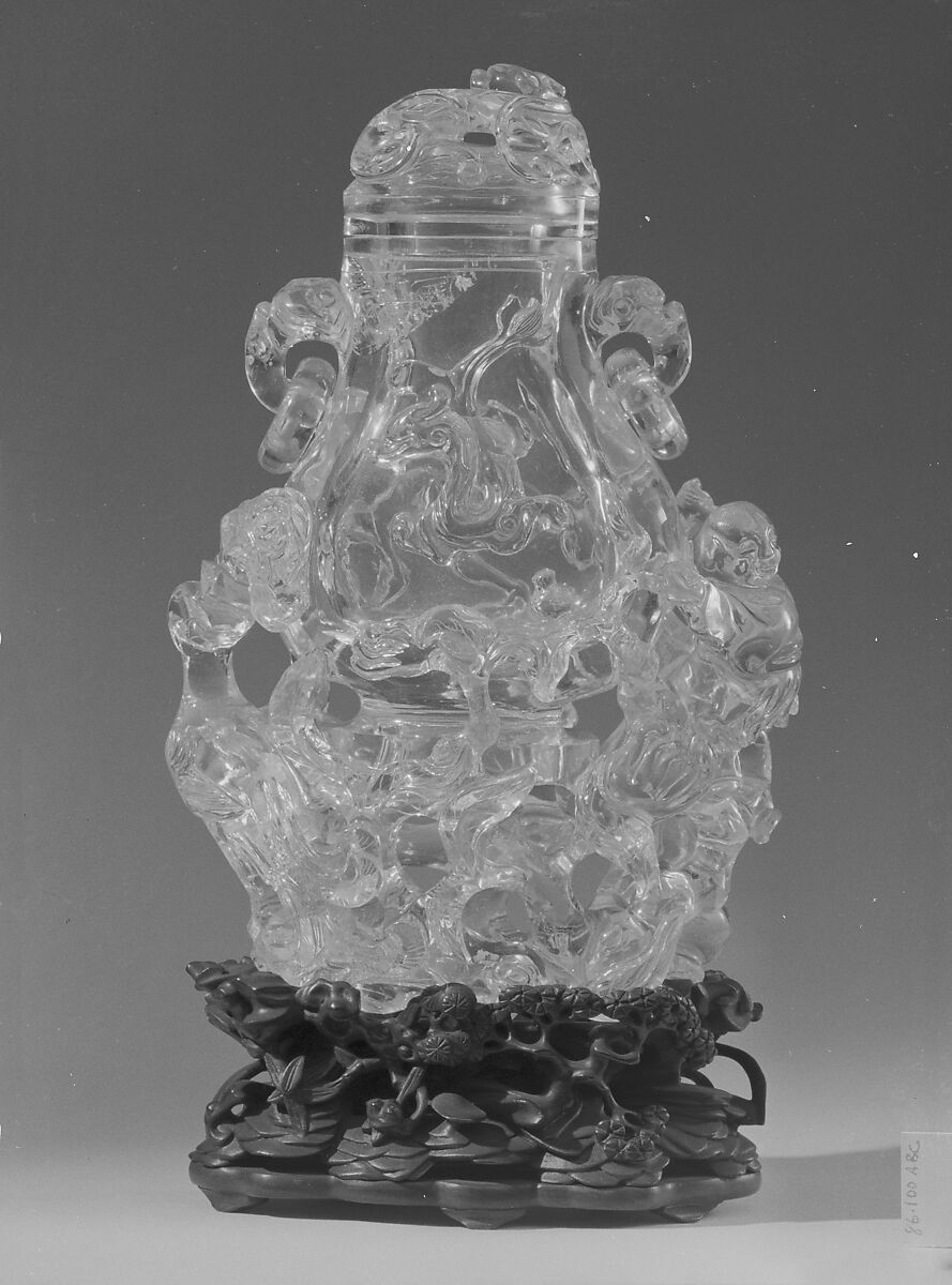 Covered vase, Rock crystal, China 
