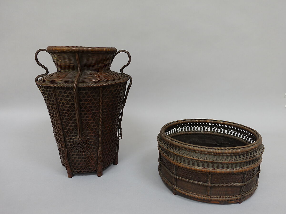 Karamono-Style Basket, Hemp palm, Japan