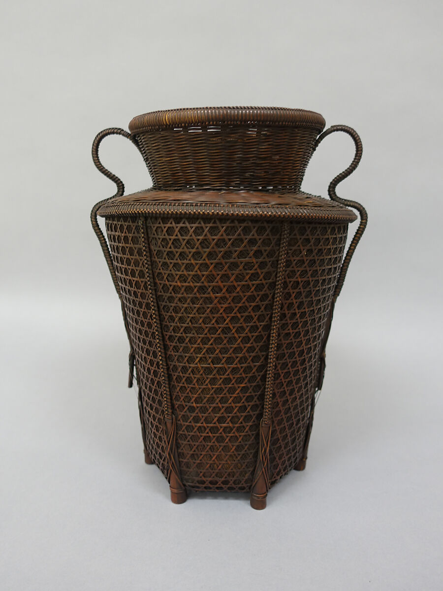 Karamono-Style Basket, Hemp palm, Japan