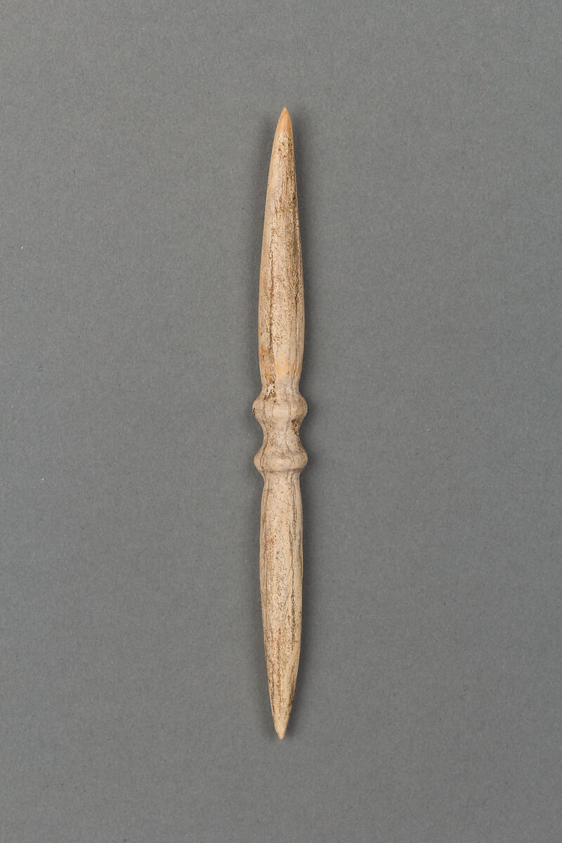 Body ornament, Bone, Japan