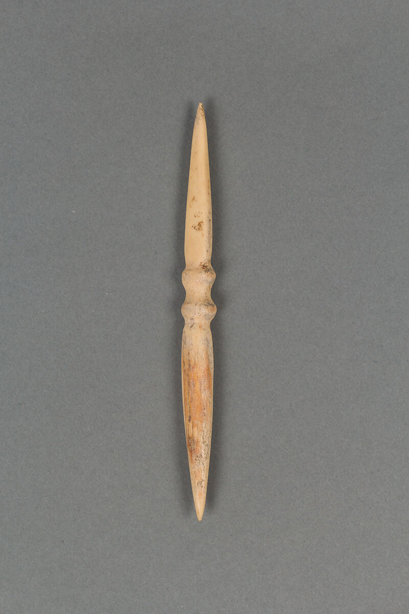 Body ornament, Bone, Japan
