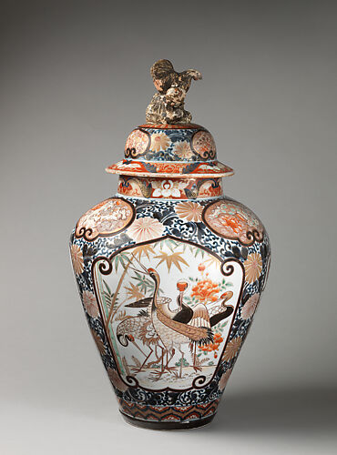 Baluster-shaped vase (part of an assembled garniture)