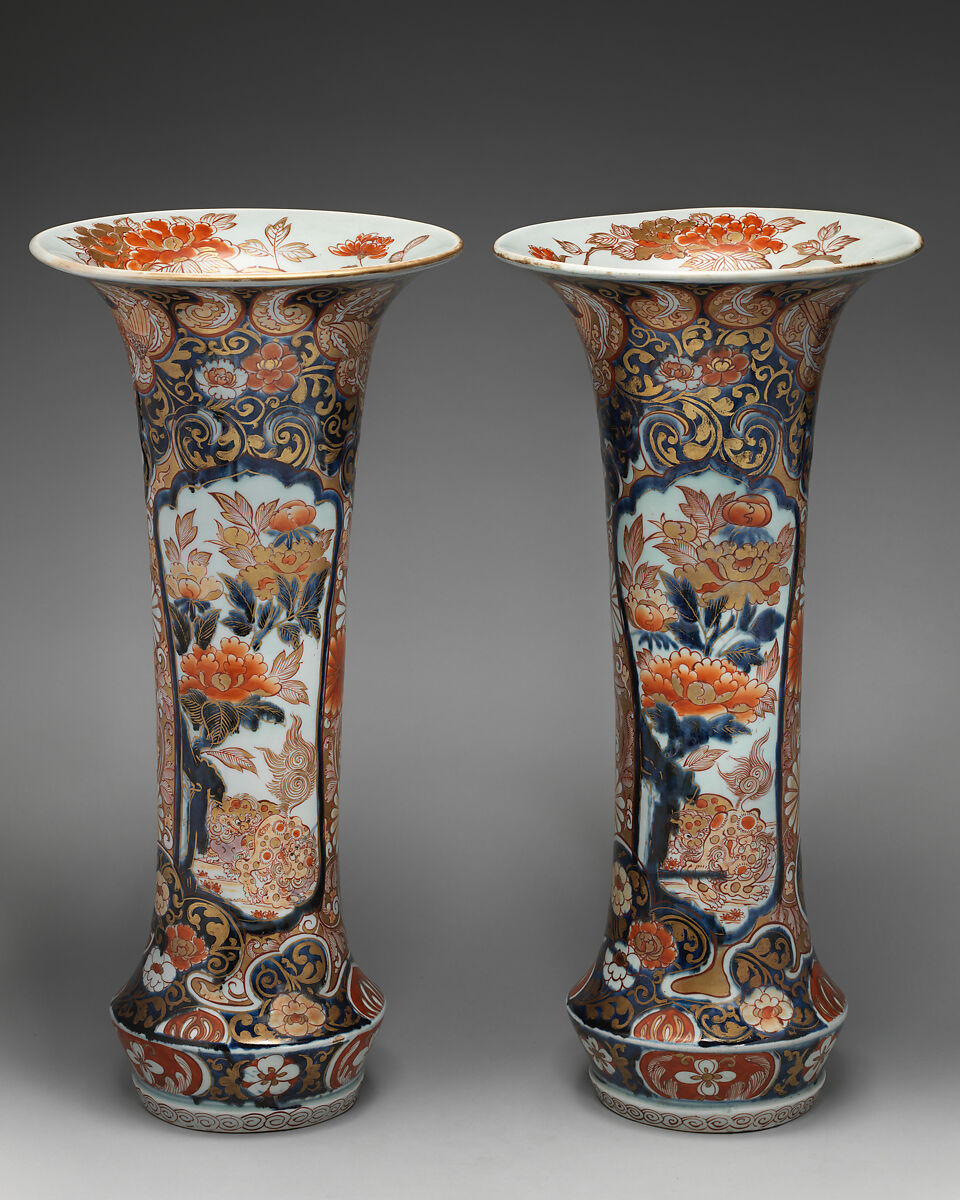 Beaker vase (part of an assembled garniture), Hard-paste porcelain with underglaze blue and overglaze enamel and gilding, Japanese, for export market (Hizen ware, Imari type)