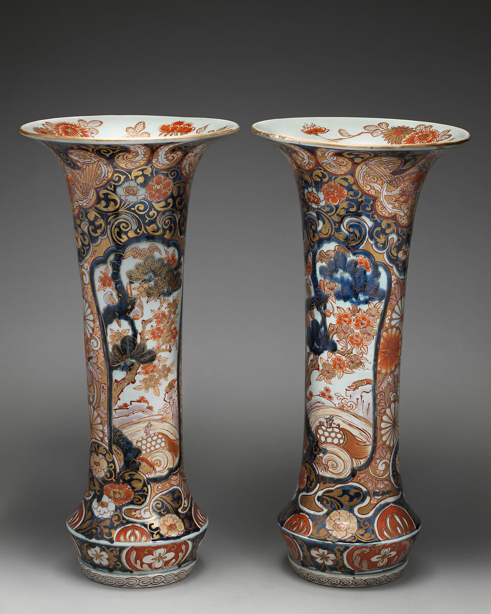 Beaker vase (part of an assembled garniture), Hard-paste porcelain with underglaze blue and overglaze enamel and gilding, Japanese, for export market (Hizen ware, Imari type)