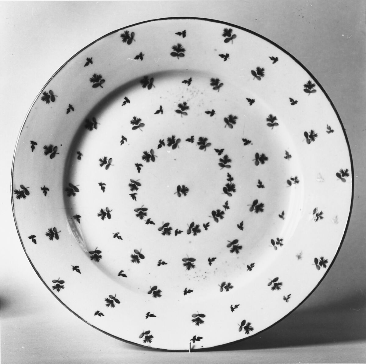 Cake Plate, Porcelain, French, possibly