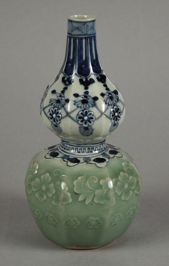 Gourd-shaped Bottle with Jewel String and Molded Floral Design, Porcelain with celadon glaze and underglaze cobalt-blue decoration (Nabeshima ware), Japan 