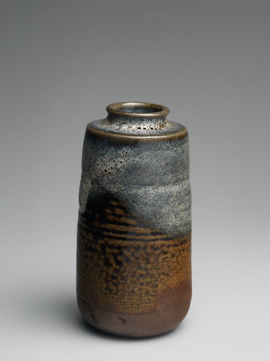 Tea Caddy (Chaire), Stoneware with iron and rice-straw ash glazes (Satsuma ware), Japan