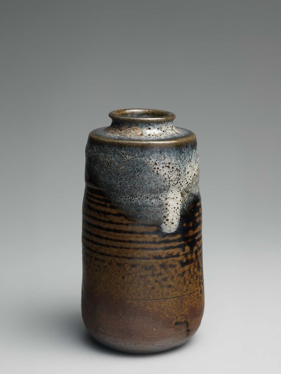 Tea Caddy (Chaire), Stoneware with iron and rice-straw ash glazes (Satsuma ware), Japan