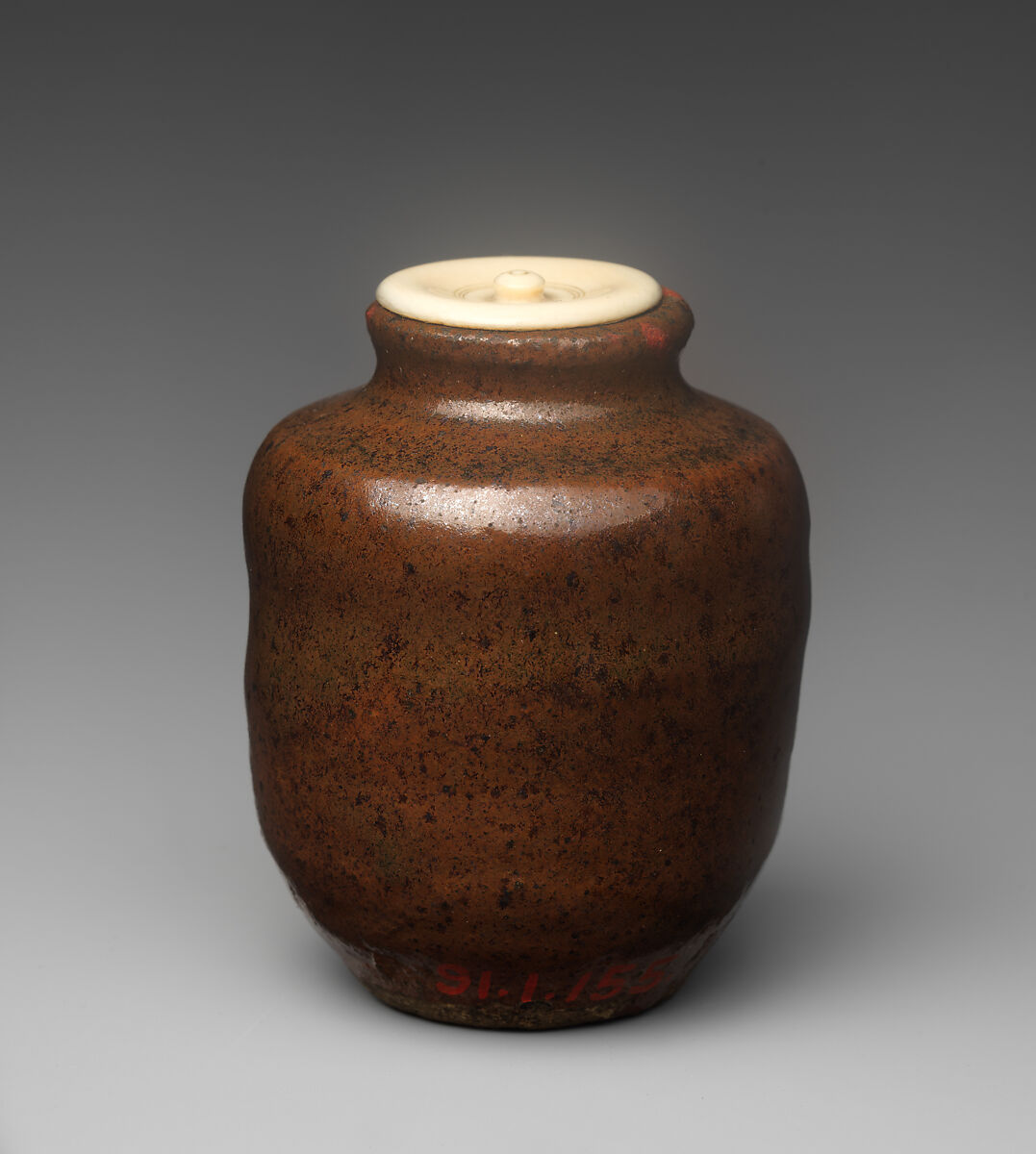 Tea Jar, Clay covered with glaze, partly mottled (Iga ware), Japan