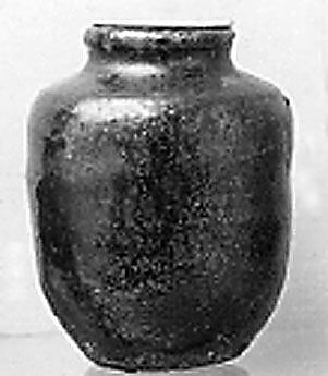 Tea Jar, Clay covered with glaze, partly mottled (Iga ware), Japan 