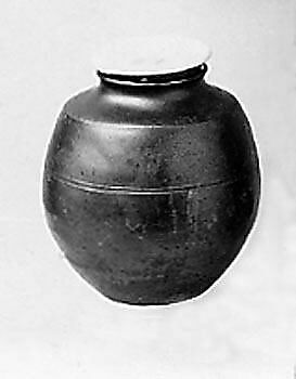 Tea Jar, Pottery partially covered with glaze (Seto ware), Japan 