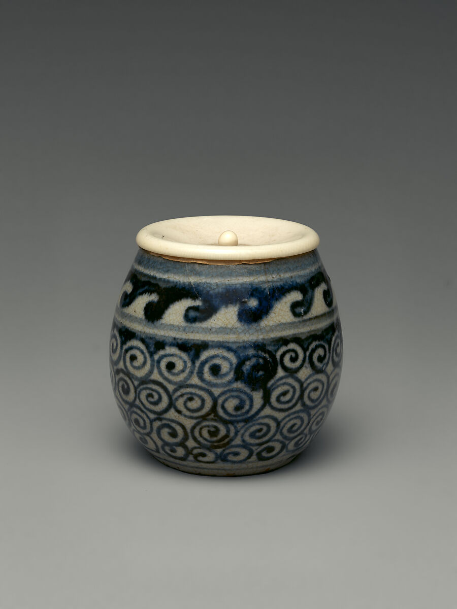 Tea Caddy (Chaire), Porcelain with underglaze blue decoration (perhaps Kyoto ware); ivory lid, Japan