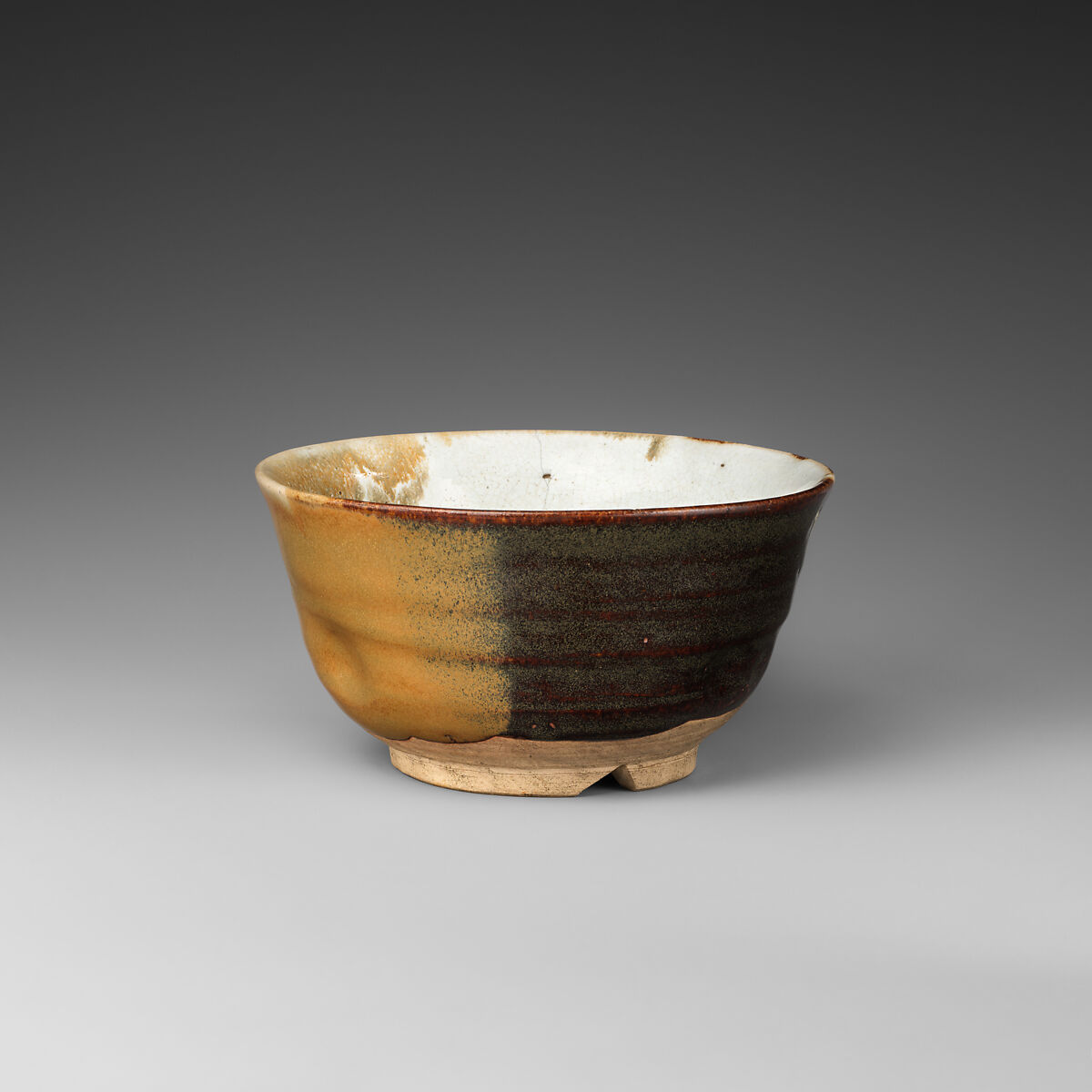 Teabowl, Clay covered with glaze (Kyoto ware), Japan