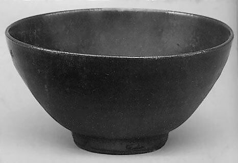 Teabowl, Clay covered with a streaked glaze (Seto ware), Japan 