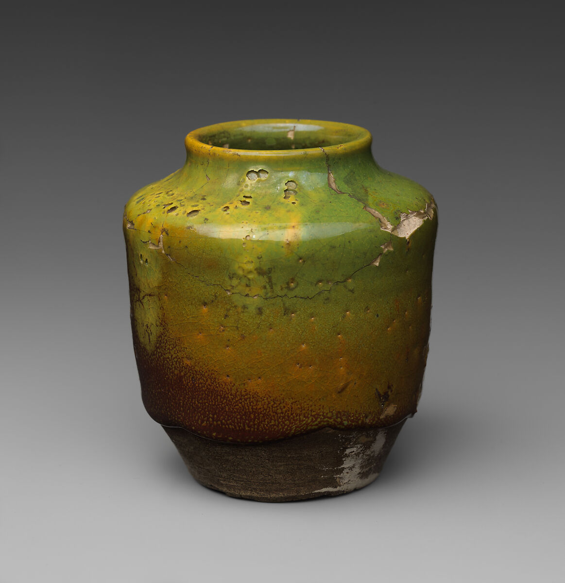 Tea Jar, Clay stained and covered with glaze (Kyoto ware), Japan