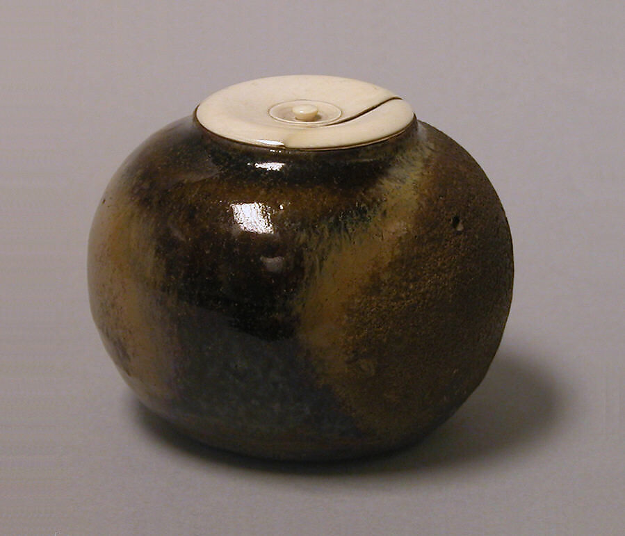 Tea Caddy, Clay covered with a glaze burnt away on one side (Seto ware), Japan 