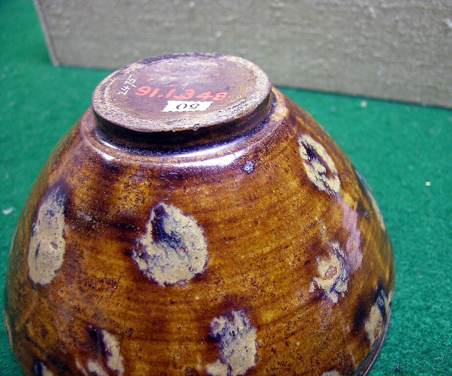 Teabowl, Pottery with glaze (Seto ware), Japan