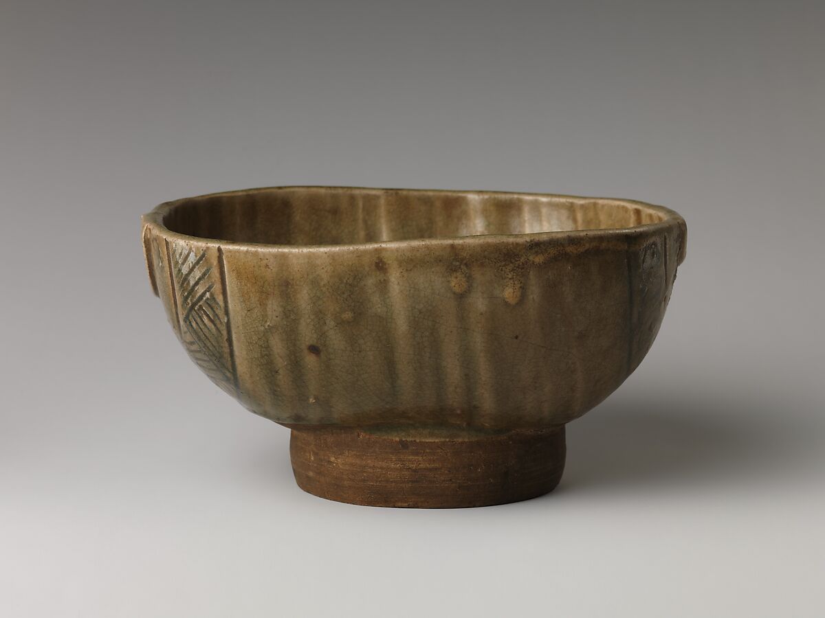 Deep Bowl, Shuntai (Japanese, 1799–1878), Clay covered with a transparent crackled glaze over incised decoration (Mino ware, Ofuke type), Japan 