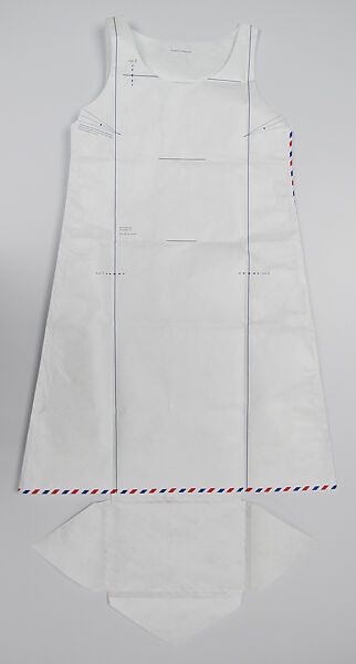 Dress, Hussein Chalayan (British, born Cyprus, 1970), Tyvek, British