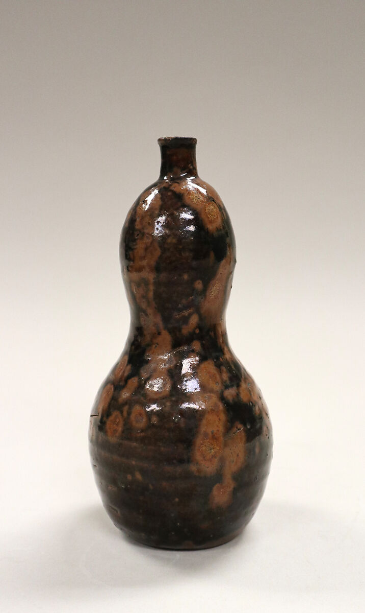 Wine Bottle, Clay covered with a rough, mottled glaze (Seto ware), Japan