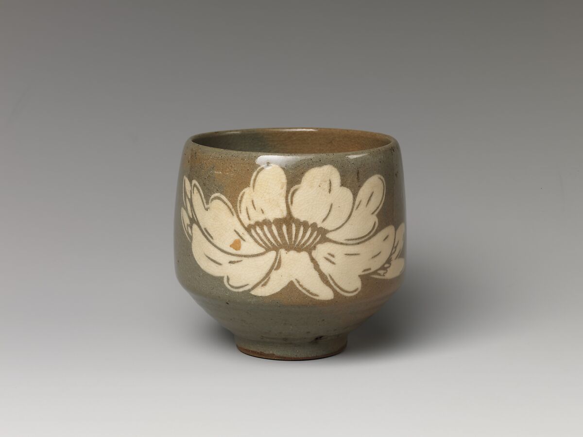 Tea Bowl with Peony Decoration, Stoneware with inlaid design (Yatsushiro ware), Japan