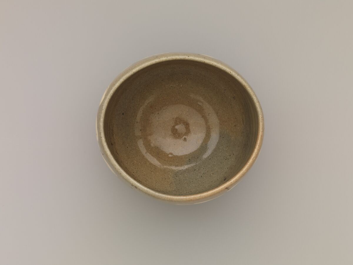 Tea Bowl with Peony Decoration, Stoneware with inlaid design (Yatsushiro ware), Japan
