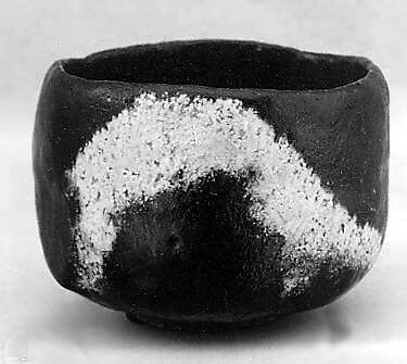 Teabowl, Clay covered with a thick glaze and a patch in the shape of Mount Fuji (black Raku ware), Japan 