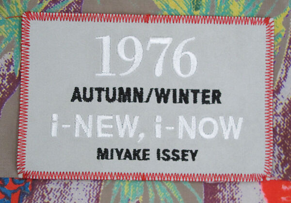 Shirt, Miyake Design Studio (Japanese, founded 1970), silk, mother-of-pearl, Japanese