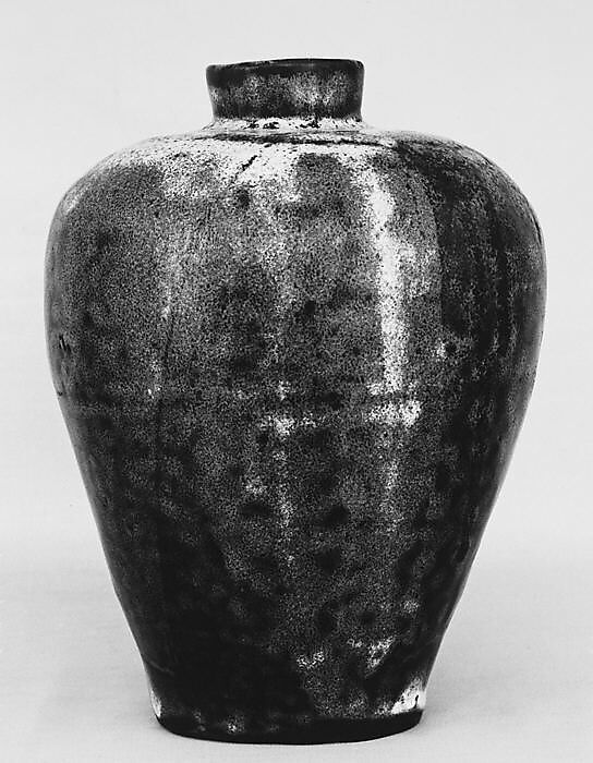 Jar, Clay covered with a mottled, thick glaze with white froth of Satsuma type (Seto ware), Japan 