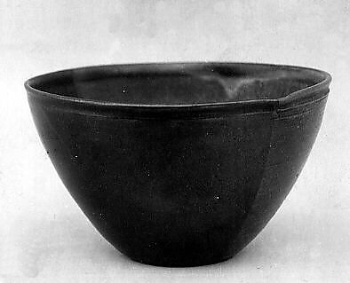 Small Teabowl, Clay covered with thin glaze (Bizen ware, Imbe style), Japan 