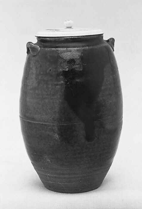 Tea Jar, Clay covered with glaze and an overglaze; two-handled with left-handed itogiri (Takatori ware), Japan 